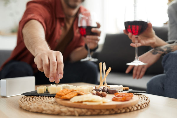 6 Wine & Cheese Pairings for Your Holiday Party