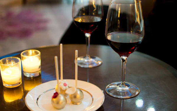 Red Wine and Food Pairings for a Date With Your Loved One