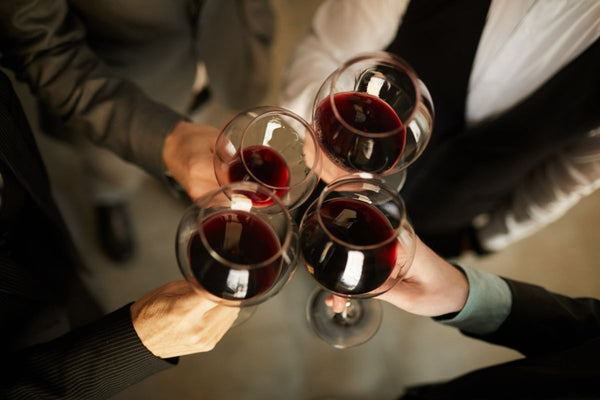 6 Crowd-Pleasing Wines for Beginners